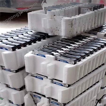 深圳长期上门回收淘汰UPS电池，机房电池，铅酸电池，锂电池
