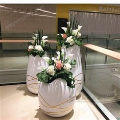哈尔滨深圳商场玻璃钢异形线条花盆 创意欧式美陈