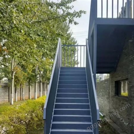 北京钢架楼梯制作厂家 钢制爬梯 外跨折叠楼梯