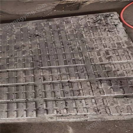 漏粪板模具 实心保育板模具 电热板模具 复合漏粪板模具 养殖设备漏粪板模具