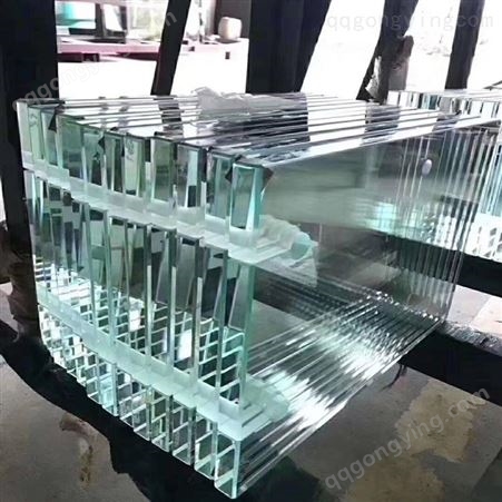 2MM金晶低铁超白玻璃 AR原材料玻璃 玻璃厂大批量库存